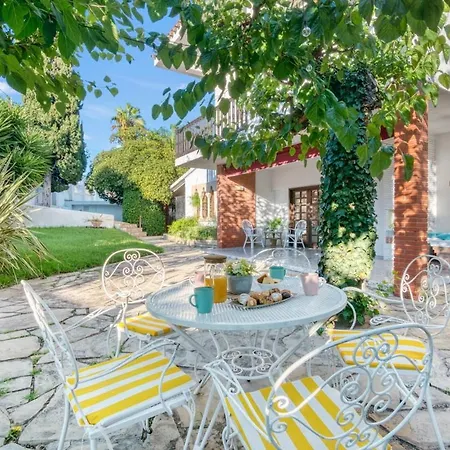 Salou Family Villa With Private Pool & Beach - Bbq - Wifi - Ac *