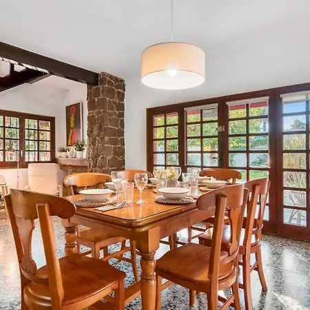 Salou Family Villa With Private Pool & Beach - Bbq - Wifi - Ac